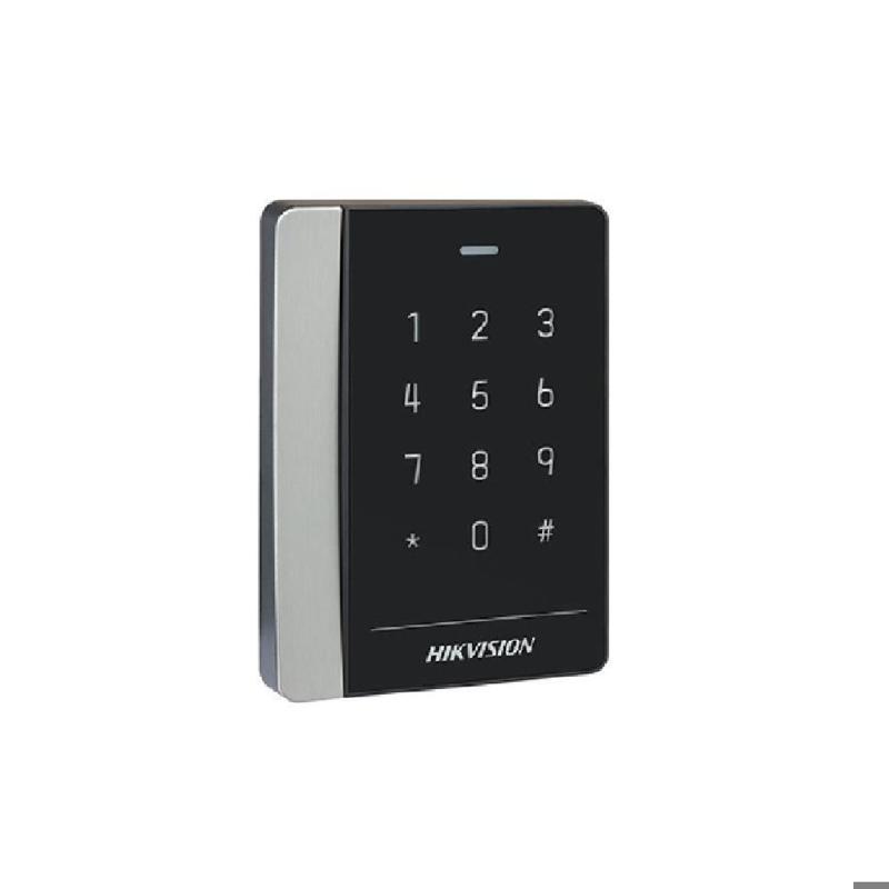 Lector de proximidad Mifare (Frequency: 13.56 MHz) con teclado, protocolo RS485 y Wiegand (W26/W34) antisabotaje, apto para exterior IP64. Medidas 121 mm × 86.5 mm × 14 mm